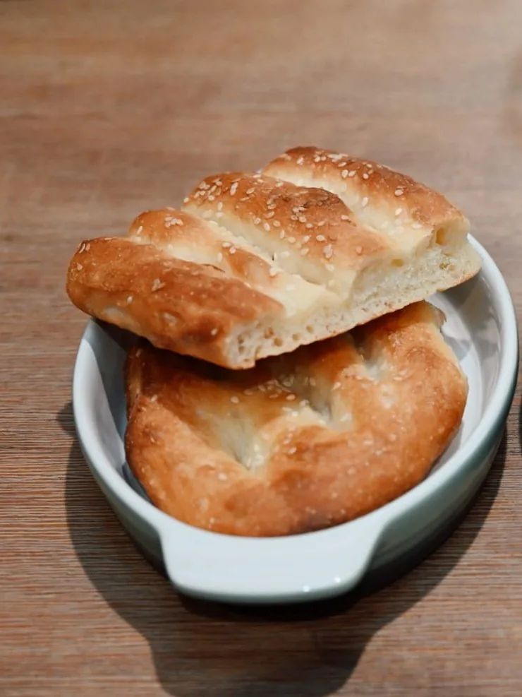 Barbari bread